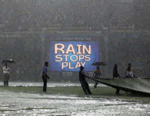 The rain came pouring down to halt the Sri Lanka-Australia match after ...