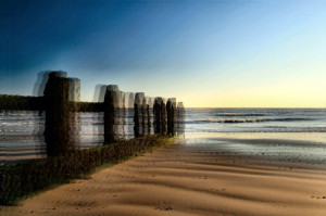 Blurred Vision of the Sea by lorni3