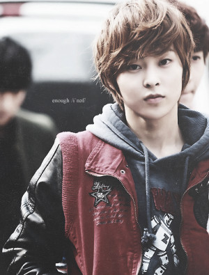 edit exo exo m cries Minseok xiumin i have a lot of feelings for this ...