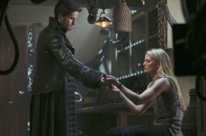 ONCE UPON A TIME Season 3 Episode 1 Heart Of The Truest Believer ...