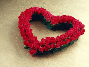heart-shape-roses-bouquet
