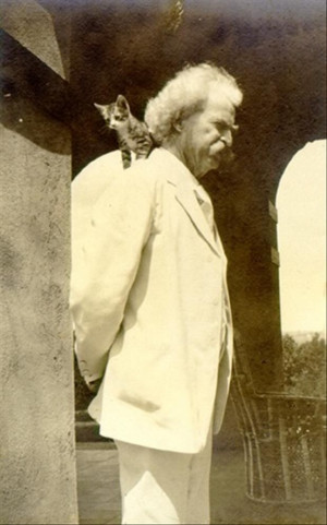 ... introduction.” —Mark Twain 16 Famous Writers and their cats