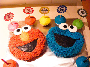 Elmo and Cookie Monster Cakes