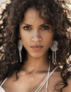 Noémie Lenoir