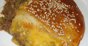 Cheeseburger Casserole – this tastes EXACTLY like a McDonald's ...