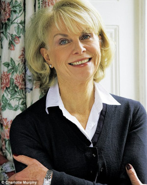 Anne 59 lives in London with her husband Net a Porter CEO Mark and