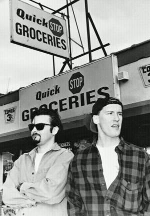 Clerks : Kevin Smith I Love this movie!! And Kevin Smith too. Took my ...