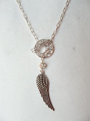 ... primale medallion necklace vishous diamonds handcuffs necklace black