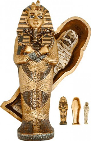 The Tomb of Golden Pharaoh is a miniature Replica of the King Tut ...