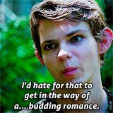 HATE ROBBIE KAY BUT I LOVE HIM AT THE SAME TIME UGHHH HE IS A GOOD ...