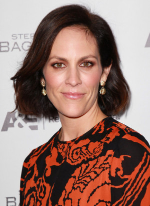 Annabeth Gish Gets Cast in Once Upon A Time Season 2