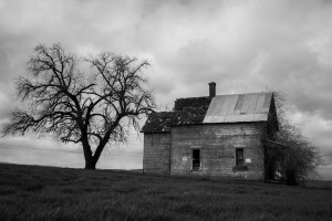 quotes about abandoned old homes who lived in this old abandoned