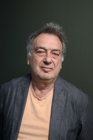 Stephen Frears Director Stephen Frears of 39 Philomania 39 poses at ...