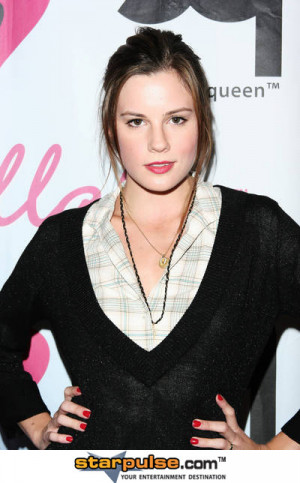 Chelsea Hobbs Beautiful...