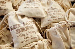 providing inspiration for cute signs, quotes and sayings.