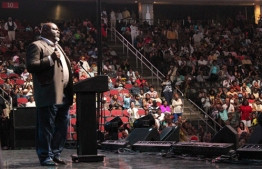 Father's Day: Bishop TD Jakes Gives Dads Encouragement