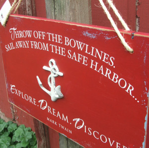 Home » Decorative » Red throw off the bowlines with anchor sign