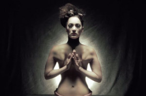 American Horror Story: Get twisted in the new Freak Show teaser (Video ...