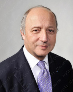 Laurent Fabius ministre des Affaires trang res diplomatie