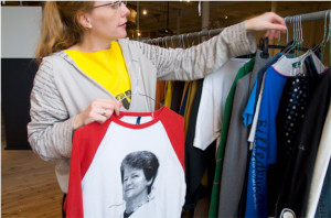 Aung San Suu Kyi, freedom fighter >>>