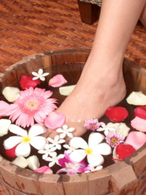 Give your footsies its much needed pampering
