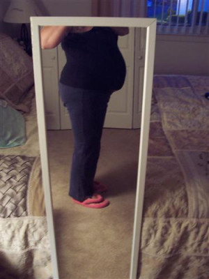 Re: For fun-post your progression belly pics!