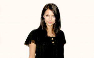 Julia Voth Bio Facts And...