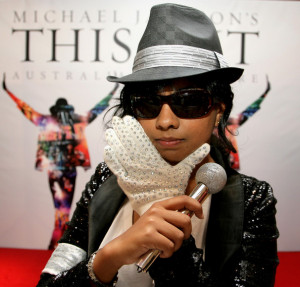 story girl by jamaica kincaid essay