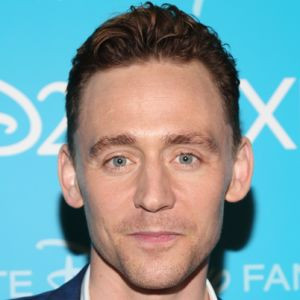 Tom Hiddleston Biography