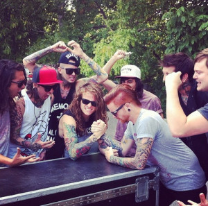 pierce the veil vic fuentes mike fuentes jaime preciado tony perry ...