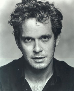 14 december 2000 names tom hollander tom hollander