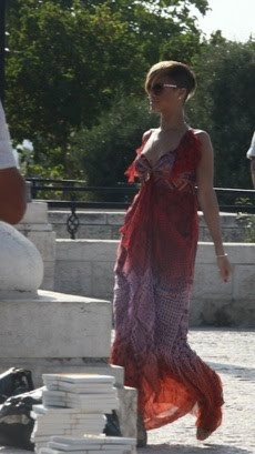 The always stylish pop sensation Rihanna was seen in Jerusalem wearing ...