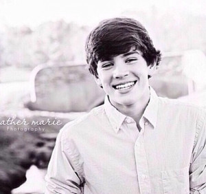 shirt hayes grier edit tags
