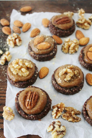 Almond Cacao Cookies with Salted Maca Caramel--gluten-free, grain-free ...