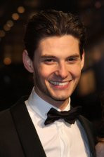 home ben barnes biography ben barnes عربي english