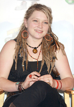 Crystal Bowersox To Get Married in October!