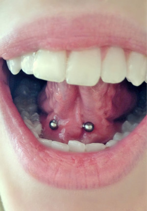 piercing teeth mouth bar pierced tonge tongueweb