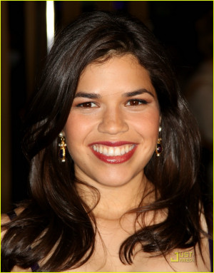america-ferrera-under-the-same-moon-17.jpg