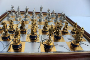 Civil War Chess Set Gold & Silver Franklin by FlynnTellsAStory, $273 ...