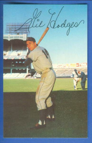 1953-55 Dormand #129 Gil Hodges SCARCE SHORT PRINT (Brooklyn Dodgers ...