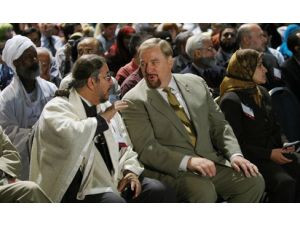 Rick Warren’s Ecumenism. “Chrislam” and Lordship Salvation?