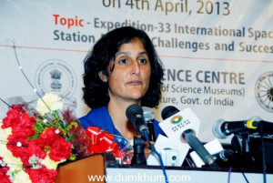 ... press interaction in Mumbai's Nehru Science Centre on April 4, 2013