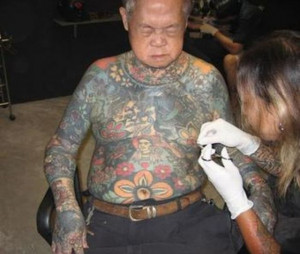 old_people_with_tattoos_640_13.jpg