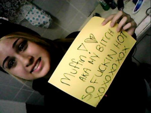 THIS IS FOR MUFFIN. SORRY ITS SO UGLY BUT HERE U GO HOE