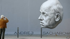Physicist Andrei Sakharov became a figurehead for the democratic ...