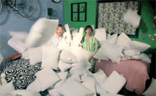 600 Pillows ' video gets 2 million hits | Furniture Today