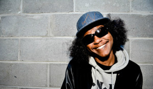 My lips black, I look like Eazy-E (Soulo!)