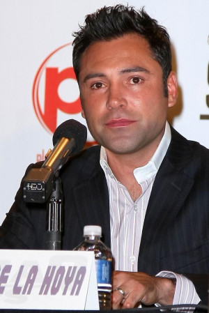 ClippingBook - Oscar de la Hoya