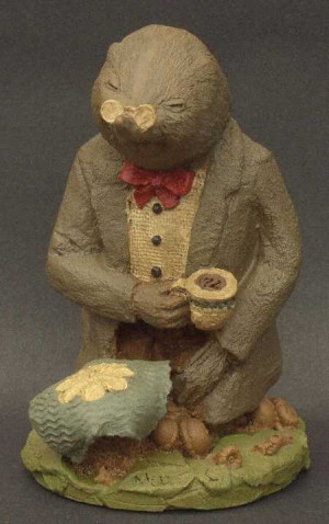 TOM CLARK Tom Clark Gnomes STOCK