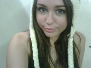 Miley Cyrus Twitter Pictures